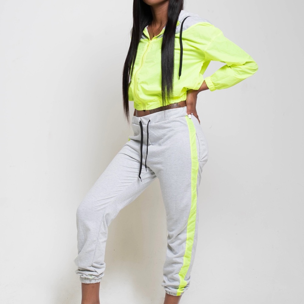 Shop: www.tandrfashions.com